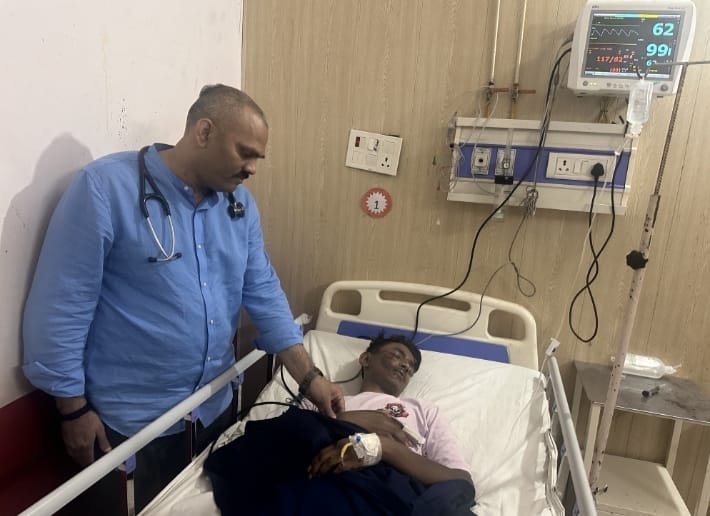 जन्माष्टमी पर चमत्कार: गंभीर हादसे में घायल जब