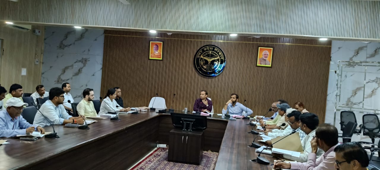 परधानी का चुनाव लड़ना है...?