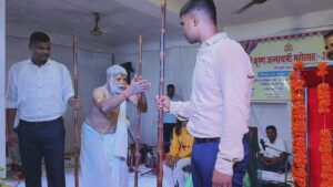 भदोही में जन्मे कन्हैया, बाबा नंद घर बाजे बधईया 