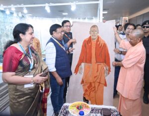 भदोही को छोटा मत समझिए, यह यूपी की आर्थिक ताकत : योगी आदित्यनाथ