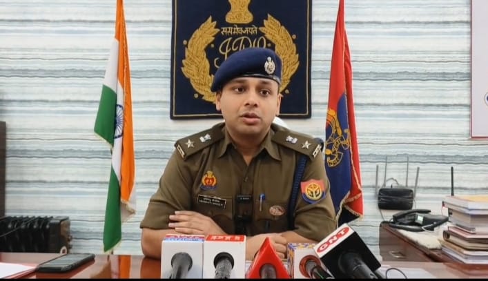 भदोही में आर्टिगा कार से कुचल कर दवा विक्रेता की हत्या