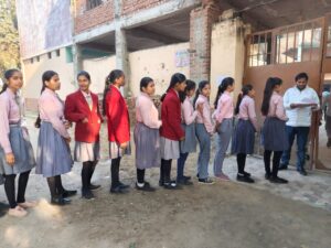 भदोही में कड़ी सुरक्षा व्यवस्था के बीच माध्यम शिक्षा परिषद की परीक्षा शुरू